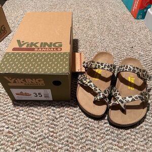 Women’s Viking Sandals